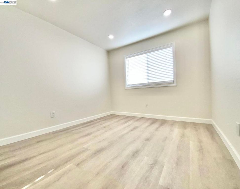 Image 19 of property listing at 205 Wenatchee Cmn 16, Fremont, CA 94539