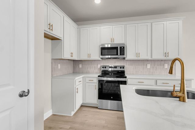 137 Berry Shoals Drive, Summerville, SC 29485