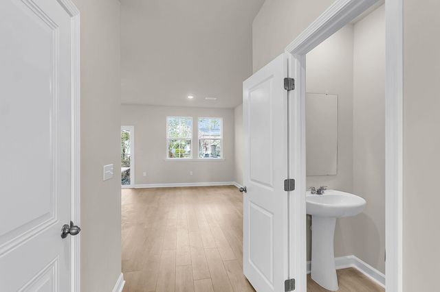 137 Berry Shoals Drive, Summerville, SC 29485