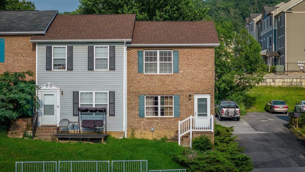2207 RESERVOIR ST, Harrisonburg, VA 22801