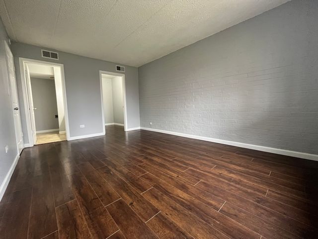 1620 Richmond Circle 306, Joliet, IL 60435