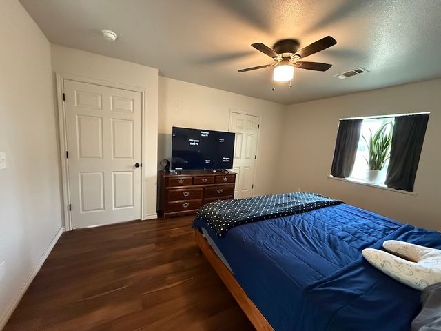 106 Edith Street, Bowie, TX 76230