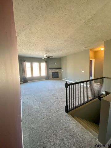 16214 Whitmore Street, Bennington, NE 68007