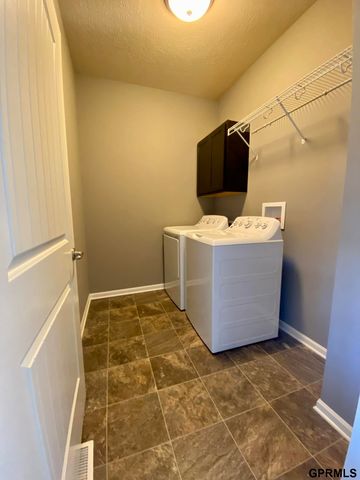 16214 Whitmore Street, Bennington, NE 68007