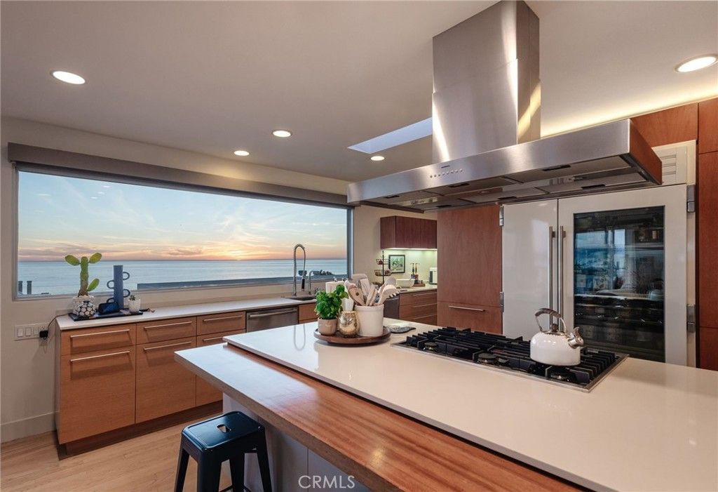 121 16th Street, Manhattan Beach, CA 90266 — photo 3