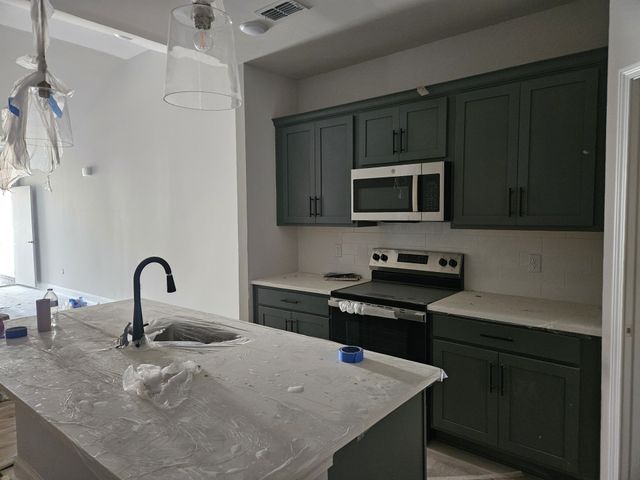 415 W Stonehaus Crossing, Antioch, TN 37013