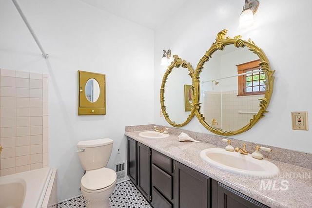 1519 W Jefferson St, Boise, ID 83702