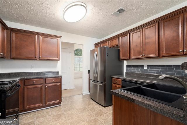 2316 Acorn Way, Monroe, GA 30656