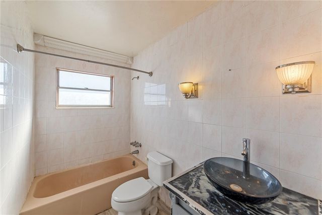 937 BARBADOS AVENUE, Orlando, FL 32825