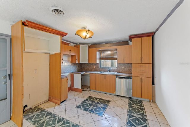 937 BARBADOS AVENUE, Orlando, FL 32825