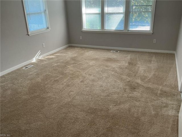 128 Davis DR, Williamsburg, VA 23185