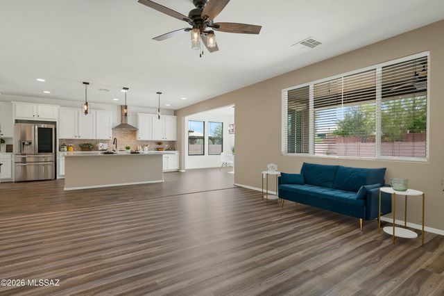 3508 W Briar Rose Lane, Tucson, AZ 85742
