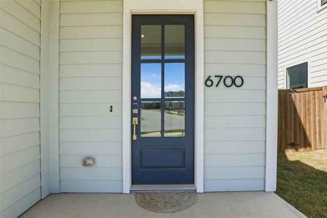 6700 Windfall Drive, Fort Worth, TX 76135