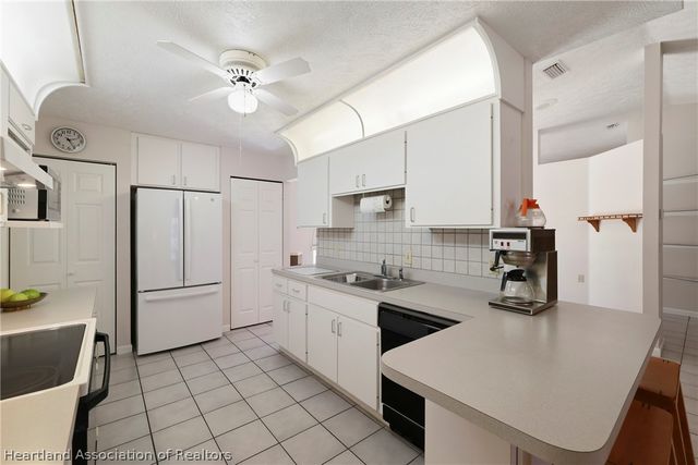 1086 Lake Carrie Drive, Lake Placid, FL 33852