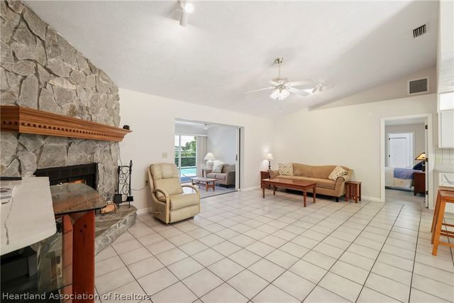 1086 Lake Carrie Drive, Lake Placid, FL 33852