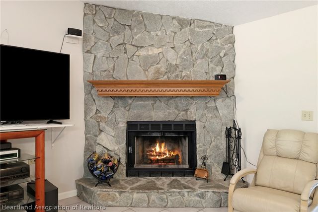 1086 Lake Carrie Drive, Lake Placid, FL 33852