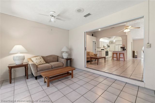 1086 Lake Carrie Drive, Lake Placid, FL 33852