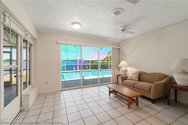 1086 Lake Carrie Drive, Lake Placid, FL 33852