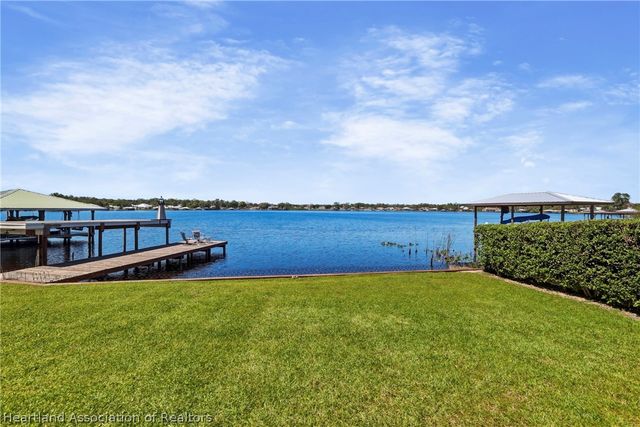 1086 Lake Carrie Drive, Lake Placid, FL 33852