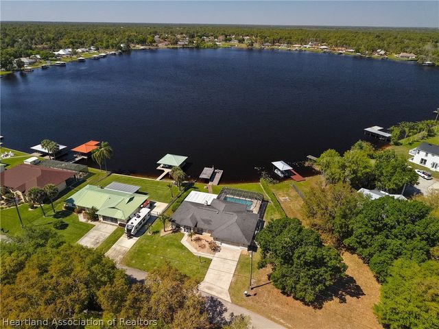 1086 Lake Carrie Drive, Lake Placid, FL 33852