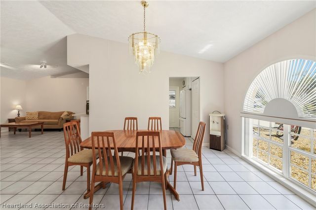 1086 Lake Carrie Drive, Lake Placid, FL 33852