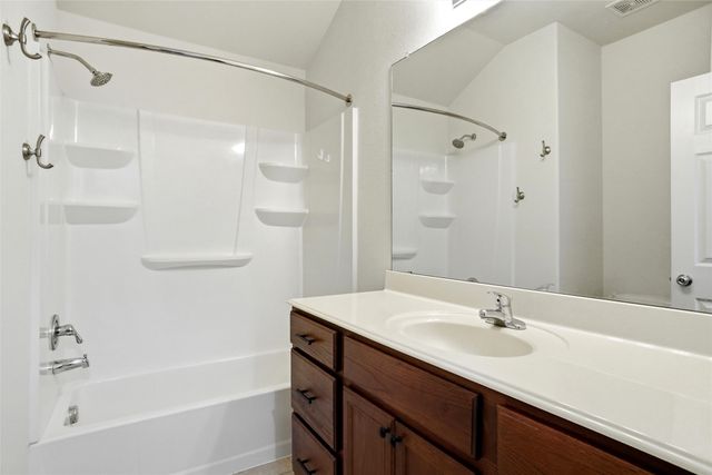 216 Meadow Ridge Drive, Anna, TX 75409