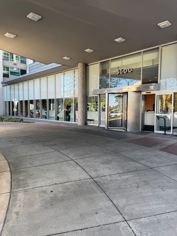 3600 N Lake Shore Drive 616, Chicago, IL 60613