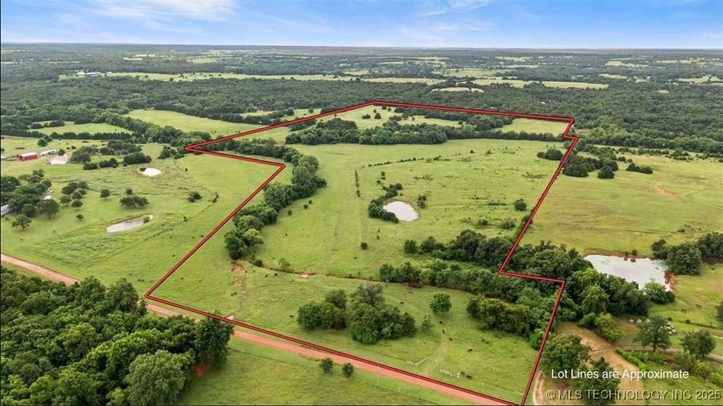 E 810 Road, Tryon, OK 74875