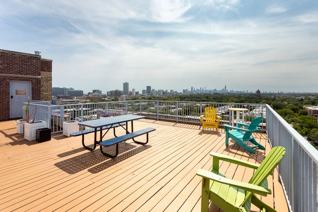 1325 W Wilson Avenue 1111, Chicago, IL 60640