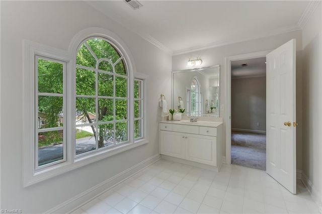 4515 Kenbridge Drive, Greensboro, NC 27410