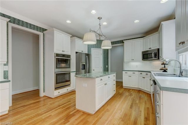 4515 Kenbridge Drive, Greensboro, NC 27410