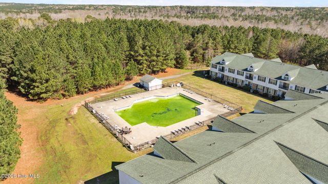 490 Little River Farm Boulevard 102a, Carthage, NC 28327