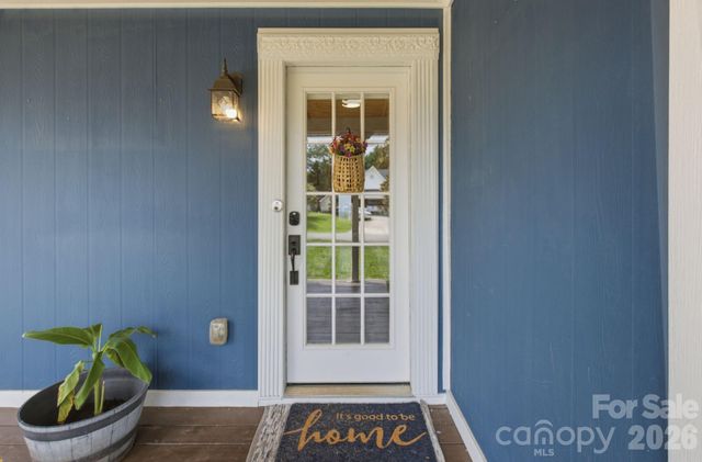 63 Frost Lane, Taylorsville, NC 28681