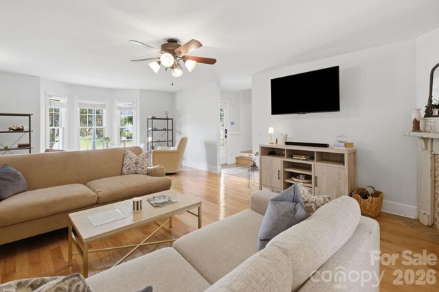 63 Frost Lane, Taylorsville, NC 28681