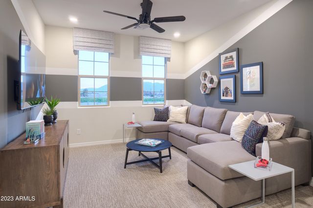 5026 W CAPISTRANO Avenue, Laveen, AZ 85339