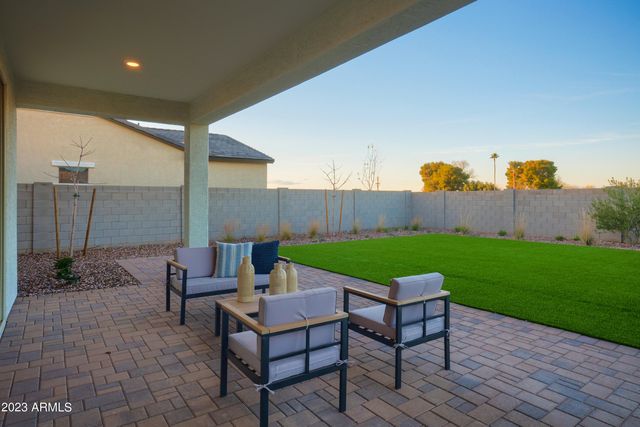 5026 W CAPISTRANO Avenue, Laveen, AZ 85339