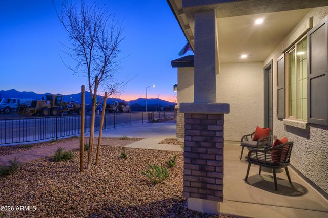 5026 W CAPISTRANO Avenue, Laveen, AZ 85339