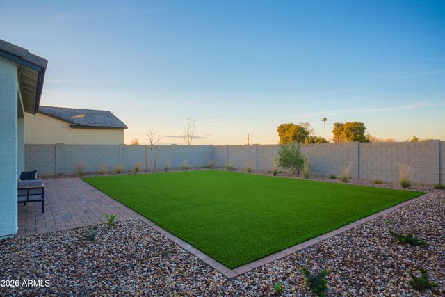 5026 W CAPISTRANO Avenue, Laveen, AZ 85339