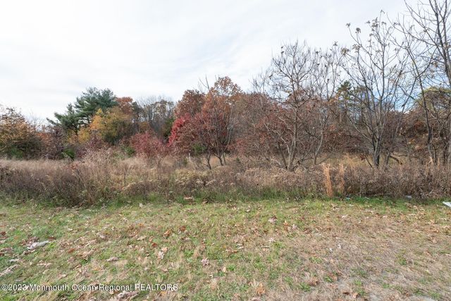 9 Us 9, Howell, NJ 07728