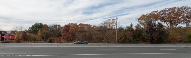 9 Us 9, Howell, NJ 07728