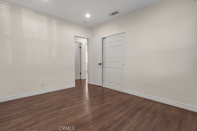 2774 Hayes Avenue, Long Beach, CA 90810