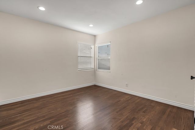 2774 Hayes Avenue, Long Beach, CA 90810