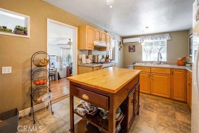 17386 Sage Avenue, Riverside, CA 92504