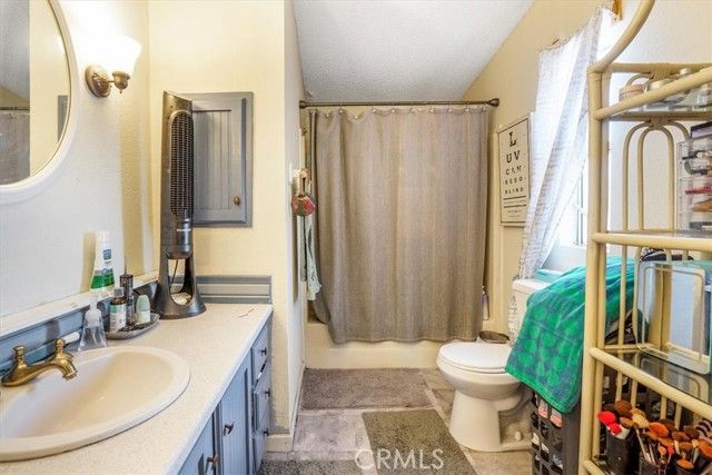 17386 Sage Avenue, Riverside, CA 92504