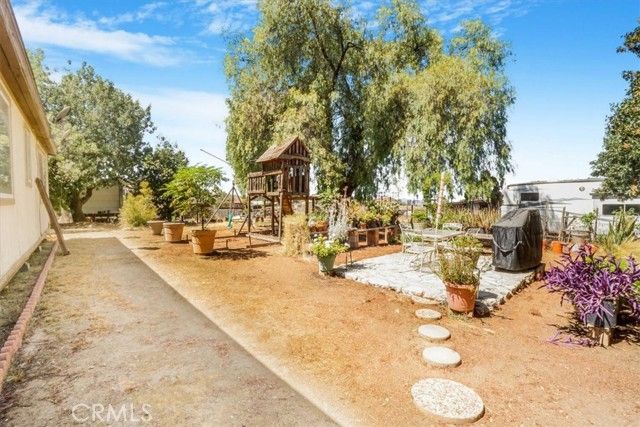 17386 Sage Avenue, Riverside, CA 92504