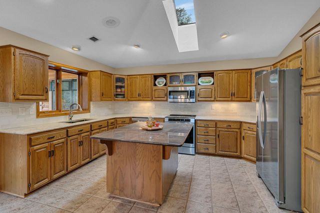 514 10th Street N, Sartell, MN 56377