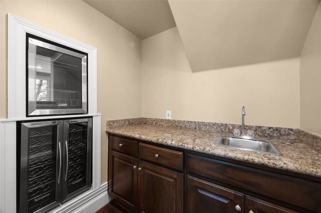 2409 Legend Drive, Heath, TX 75032