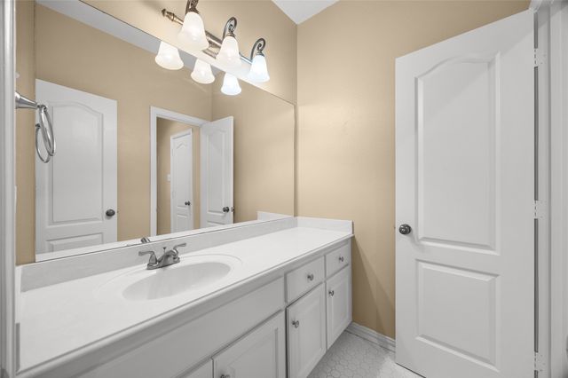 2409 Legend Drive, Heath, TX 75032