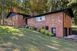 1708 Uppingham Drive, Knoxville, TN 37918