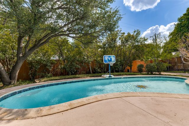 7328 Mimosa Lane, Dallas, TX 75230